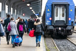Pendolari dimenticati: il conto salato di scelte sbagliate secondo Legambiente
