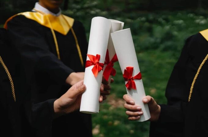 L’Italia resta indietro sul numero dei laureati rispetto al resto d’Europa