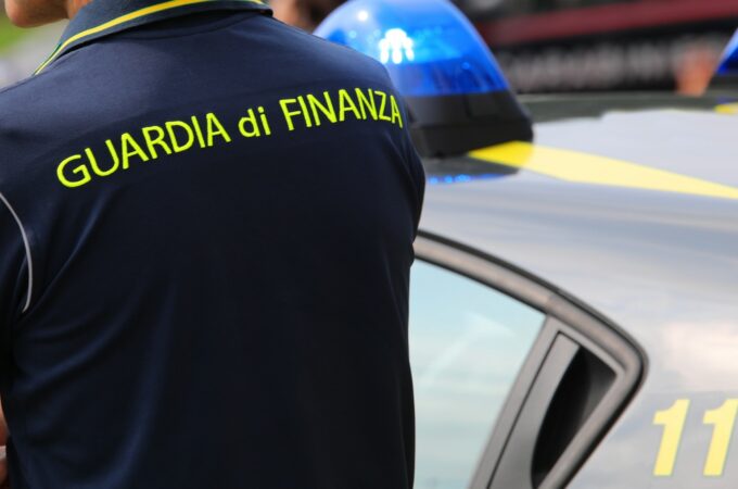 Oltre il limbo della “separatezza vigilata”: per un efficace paradigma del sindacalismo militare nella Guardia di Finanza