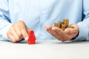 Aumenti ed arretrati dopo la firma definitiva sul rinnovo CCNL degli Enti Locali 2022-2024