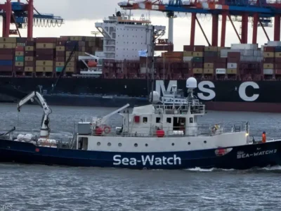 Sequestro nave Sea-Watch, nuova sconfitta per il Governo: condannato al risarcimento